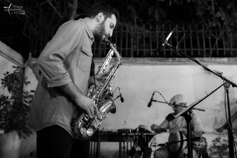 Algeri, residenza artistica e concerti di Manuel Caliumi