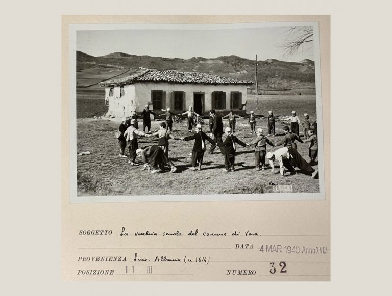 Alla scoperta dei fondi fotografici del MAECI