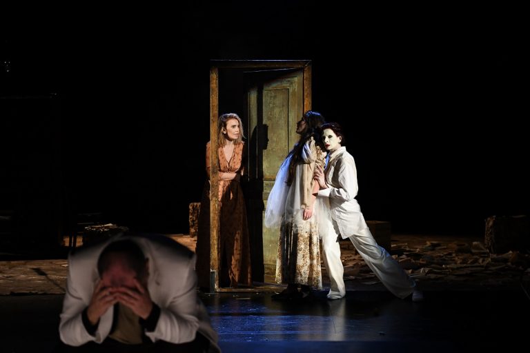 Tirana, in scena il Faust @Teatri Kombetar