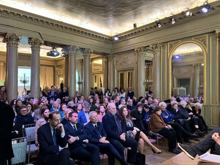 Parigi, Viaggio in Italia