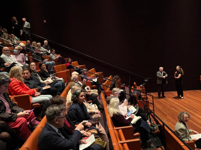 San Francisco, “Art + Propaganda in the European Tapestry” Ph. Randy Dodson, courtesy of FAM of SF