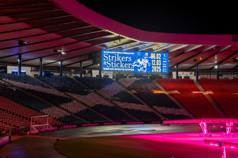 Edimburgo, Mostra “Strikers & Stickers” @Davide Sabattini