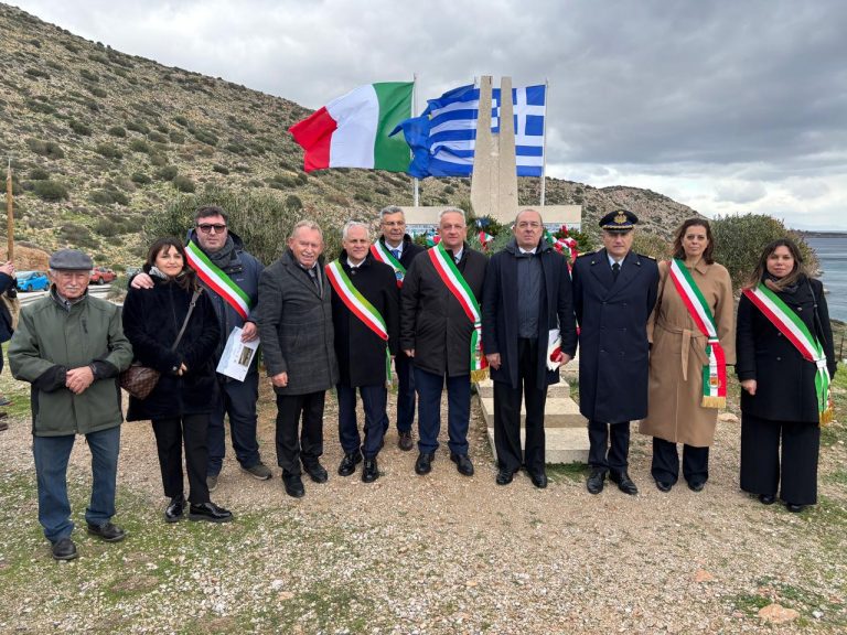Grecia, Ambasciatore Cuculi commemora l’ottantunesimo anniversario della tragedia dell’Oria