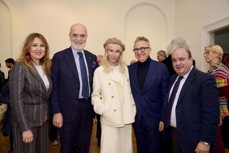 Londra, presentazione del documentario “Ode to Napo @FLORA_LUNA"