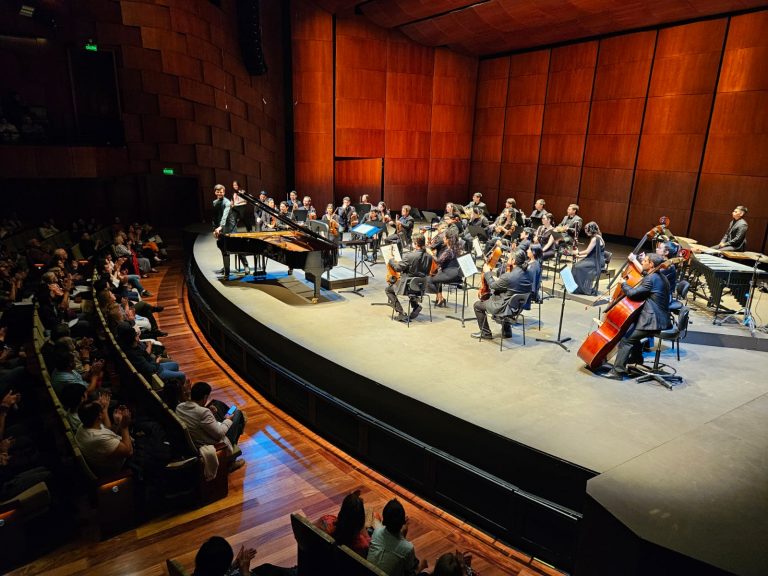 Santiago del Cile, il Maestro Claudio Berra in concerto