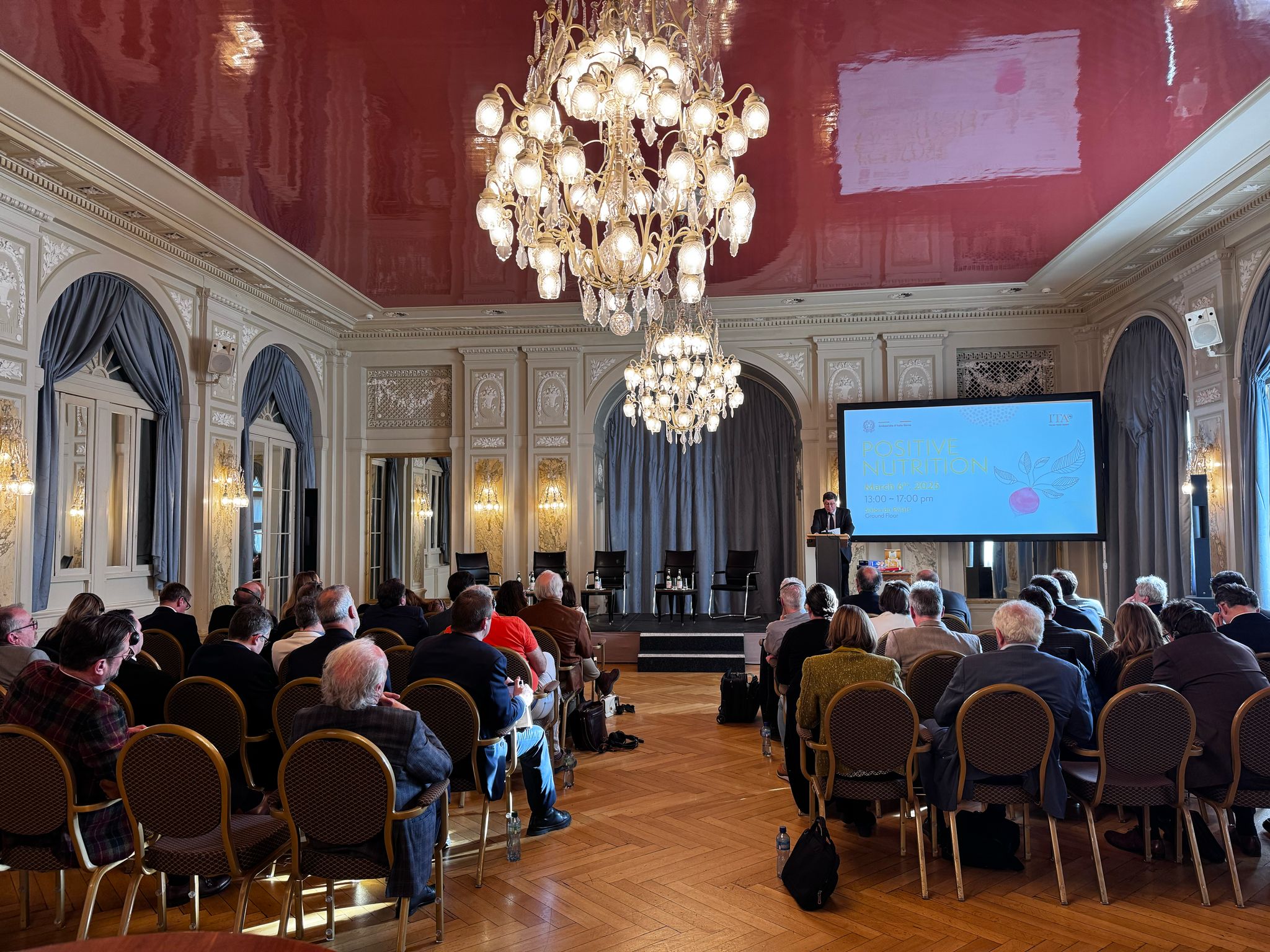 Berna, conferenza “Positive Nutrition”