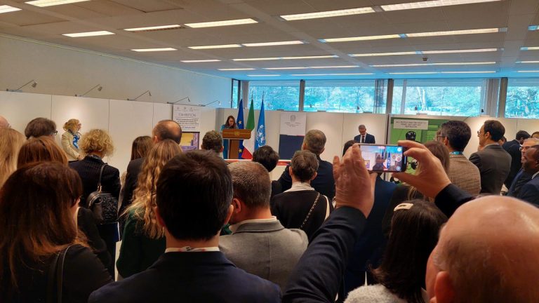 Ginevra, Ministro Locatelli inaugura mostra “La Convenzione ONU sui diritti delle persone con disabilità attraverso gli occhi dei giovani”