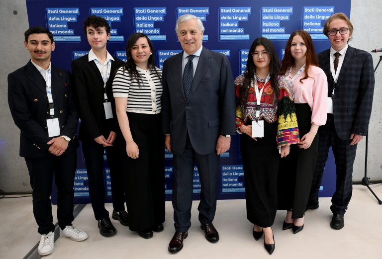 Il Ministro Tajani agli Stati Generali della Lingua Italiana nel Mondo