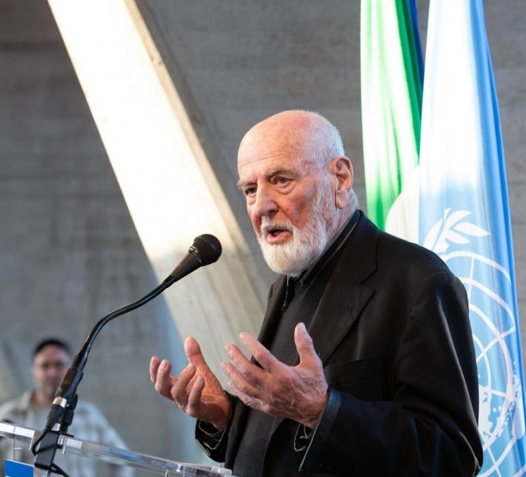 Love Difference, Michelangelo Pistoletto, Inaugurazione Consiglio Esecutivo UNESCO © UNESCO/Christelle ALIX