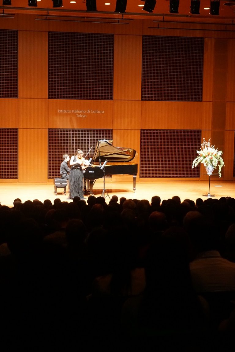 Tokyo, Recital di Letizia Gullino e Luca Troncarelli