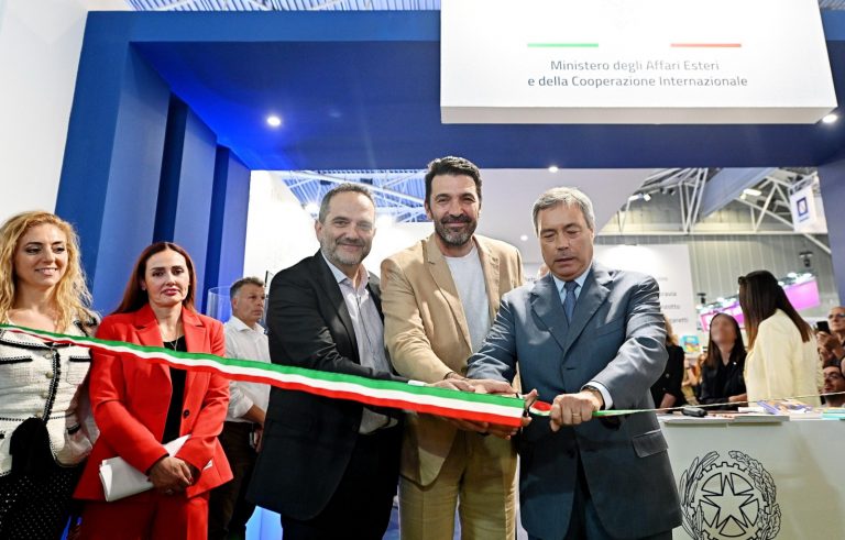 Torino, la Farnesina al Salone del Libro
