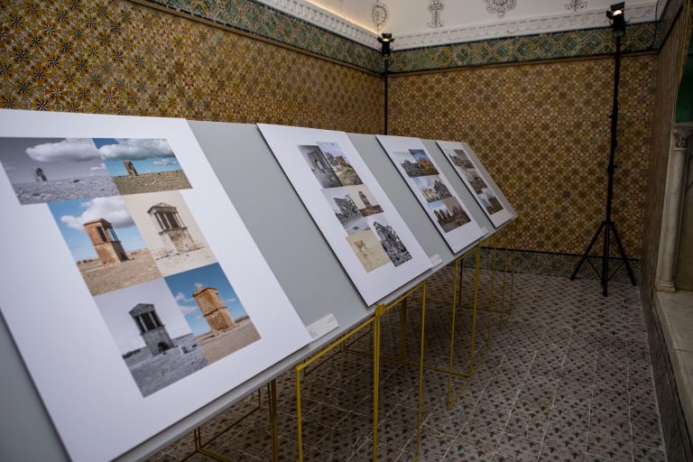 Tunisi, mostra fotografica “Daccourdou”