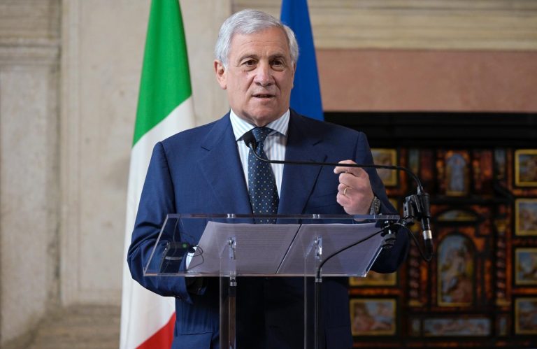 Il Ministro Tajani apre l’evento “Don Oreste Benzi: Costruttore di Ponti per la Giustizia Globale e la Solidarietà”