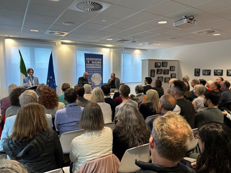 Edimburgo, Carlo Lucarelli presenta “L’inverno più nero”