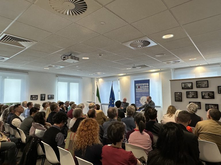 Edimburgo, Carlo Lucarelli presenta “L’inverno più nero”