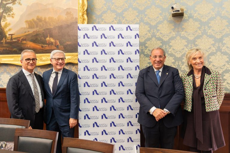 Comitato Neapolis 2500