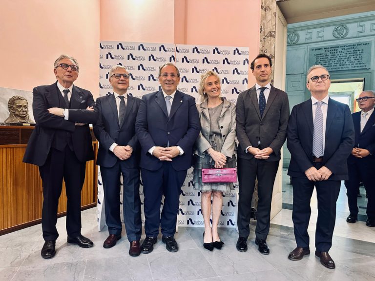 Comitato Neapolis 2500