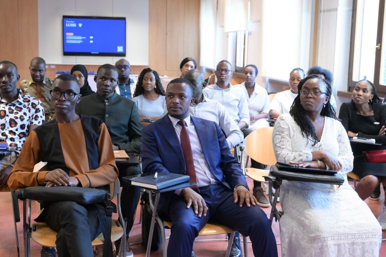 Visita alla Farnesina di diplomatici africani partecipanti al Master UNITAR/LUISS