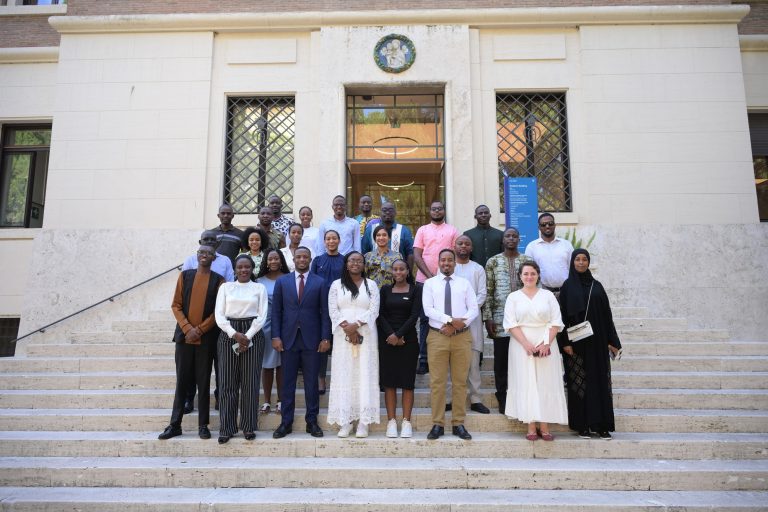 Visita alla Farnesina di diplomatici africani partecipanti al Master UNITAR/LUISS