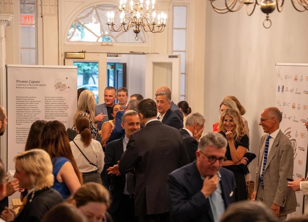 New York, Napoli in mostra con il Premio Caputo