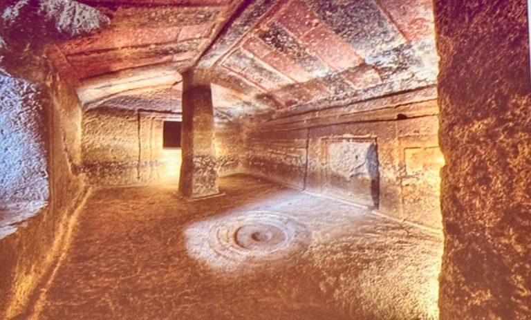 tradizioni funerarie nella Sardegna preistorica le domus de janas