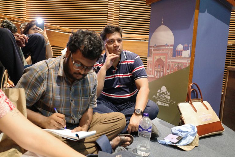 New Delhi, Beyond Boundaries