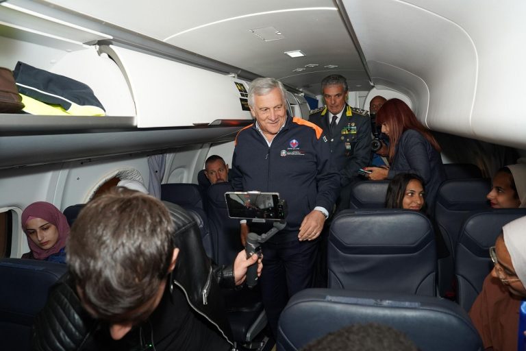 Food for Gaza. L’impegno umanitario dell’Italia