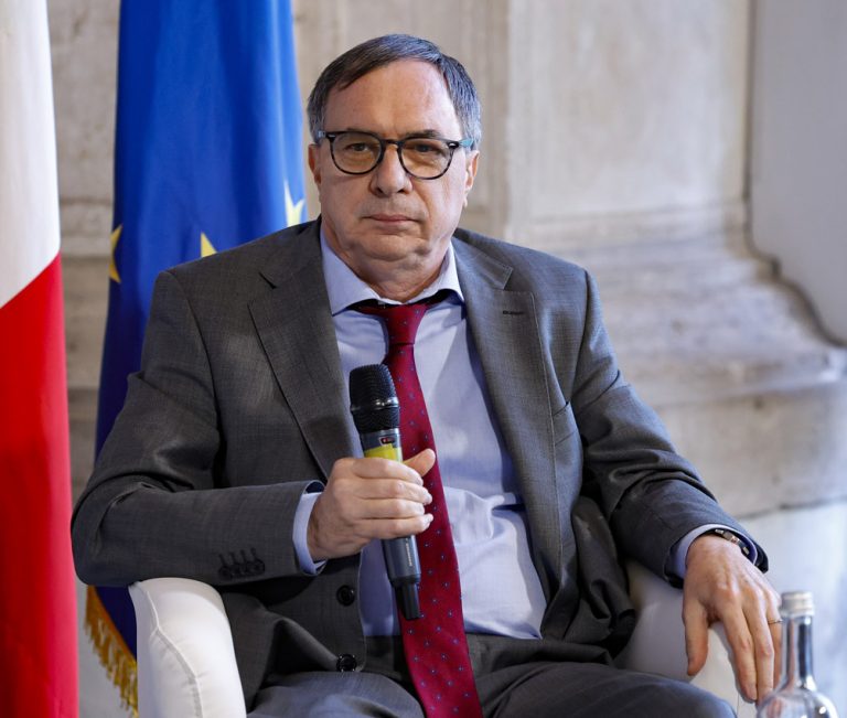 “Giornalisti sicuri”. Palazzo Chigi e la Farnesina al fianco dei giornalisti all’estero
