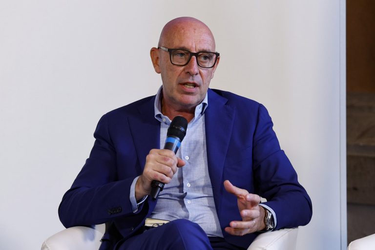 “Giornalisti sicuri”. Palazzo Chigi e la Farnesina al fianco dei giornalisti all’estero