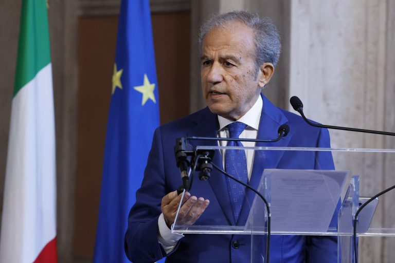 “Giornalisti sicuri”. Palazzo Chigi e la Farnesina al fianco dei giornalisti all’estero