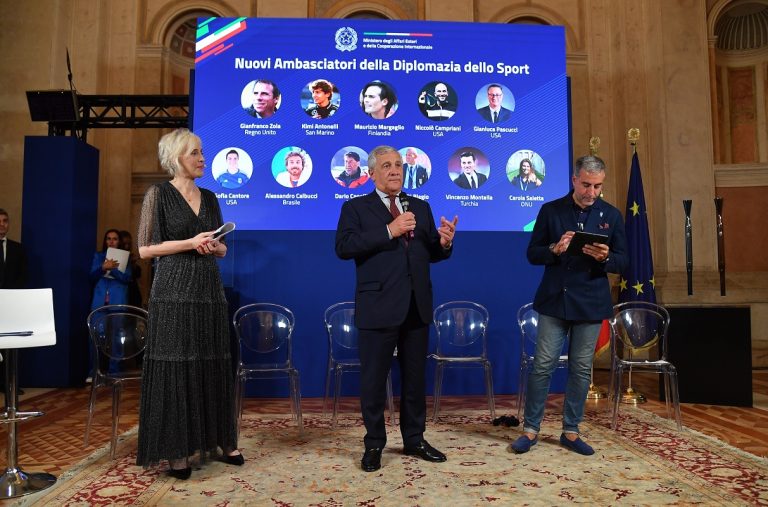 Il Ministro Tajani e il Ministro Abodi inaugurano la seconda Giornata dello Sport italiano nel Mondo