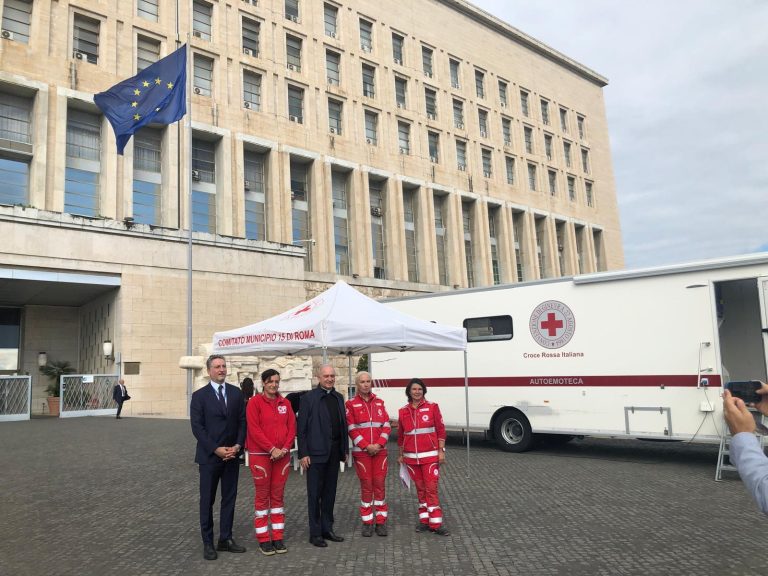 Giornata per la donazione del sangue alla Farnesina