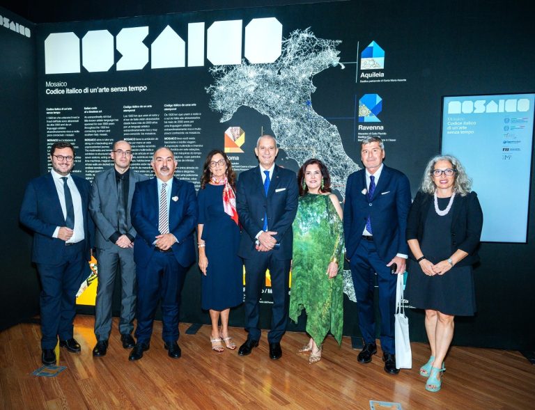 IIC Miami, Mosaico Montecassino Miami, in corso la mostra immersiva “Mosaico”