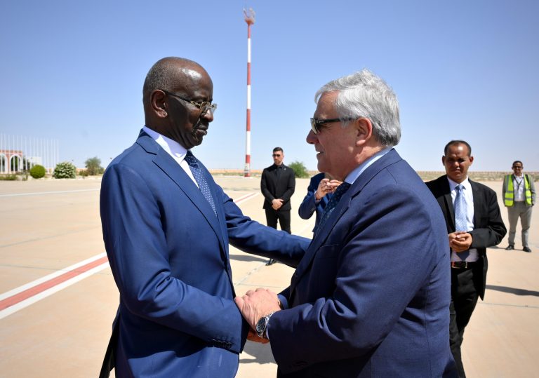 Missione in Africa di Tajani e Piantedosi