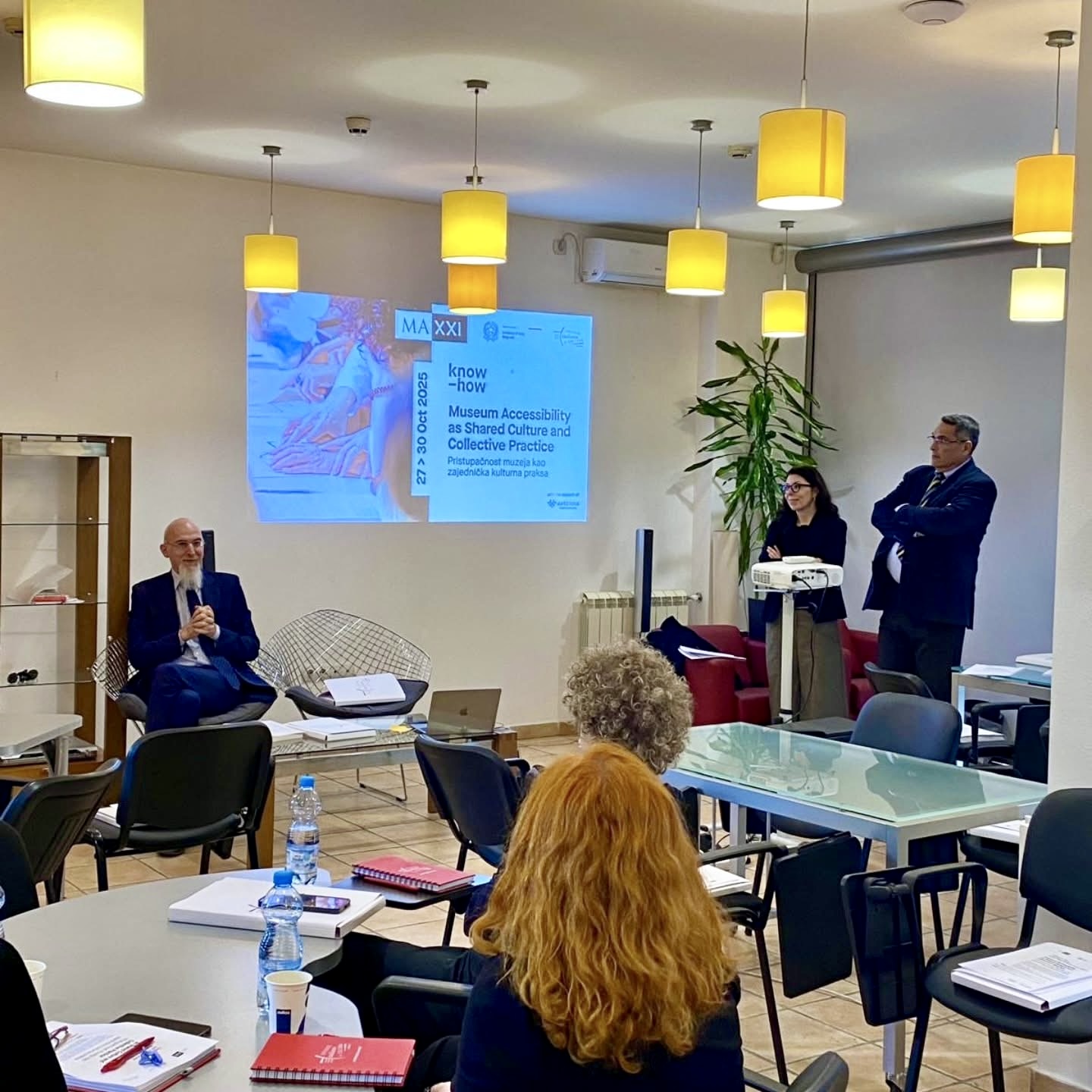 A Belgrado un programma di formazione sull’accessibilità per 30 curatori museali promosso dall’Ambasciata d’Italia insieme a Fondazione MAXXI