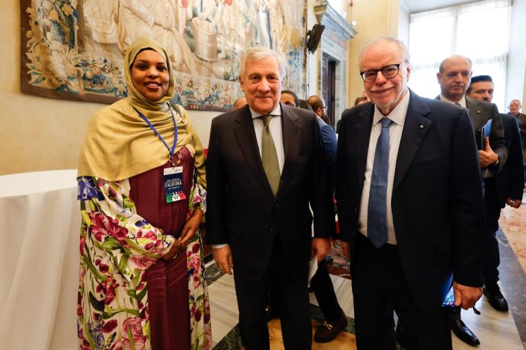 A Roma la prima Conferenza dell’Italofonia. Tajani “l’italiano lingua di pace, di dialogo, di scambio culturale ed economico”
