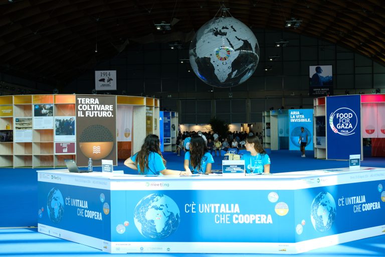 Meeting di Rimini, edizione 2024 – C’è un’Italia che Coopera