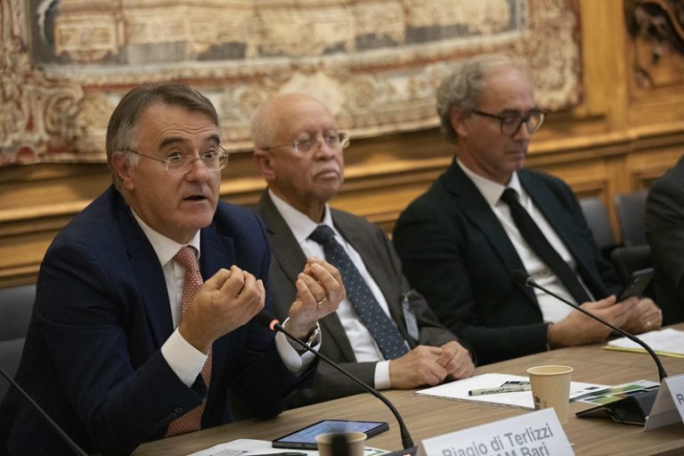 Parigi, evento della Rappresentanza Permanente d’Italia presso l’OCSE per rafforzare la resilienza economica in Libia e Yemen