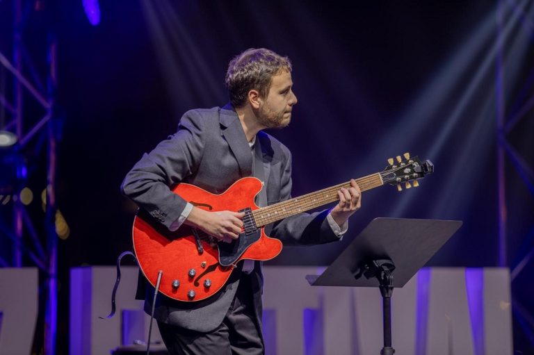 Doha, concerto di Ilaria Pilar Patassini Duo