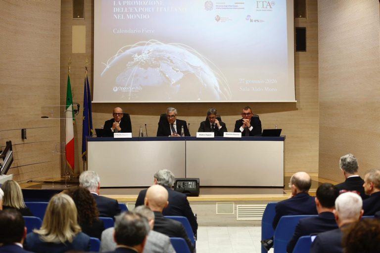 Tajani presenta il Calendario Fieristico 2026