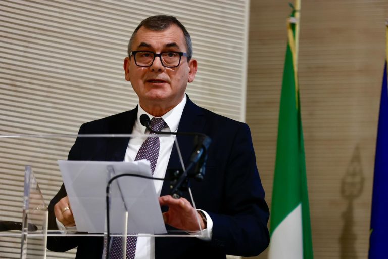 Tajani presenta il Calendario Fieristico 2026