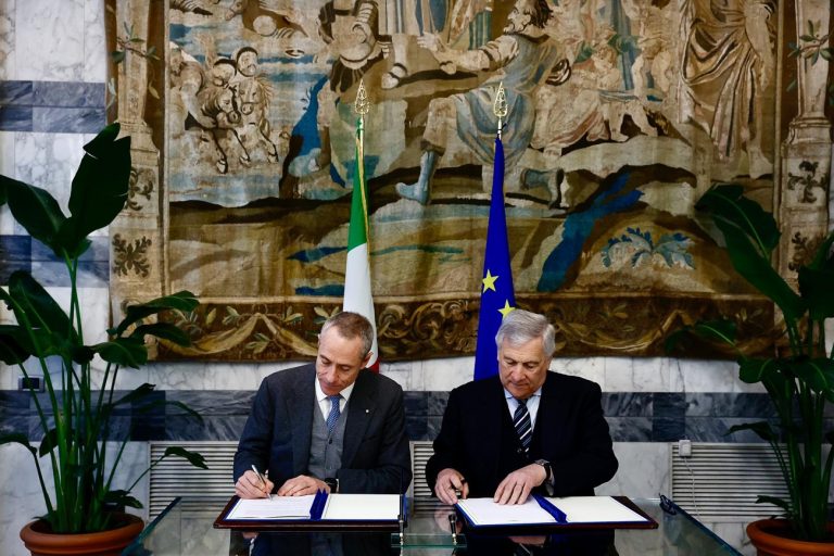 Firma del Protocollo d’Intesa Farnesina-Poste Italiane