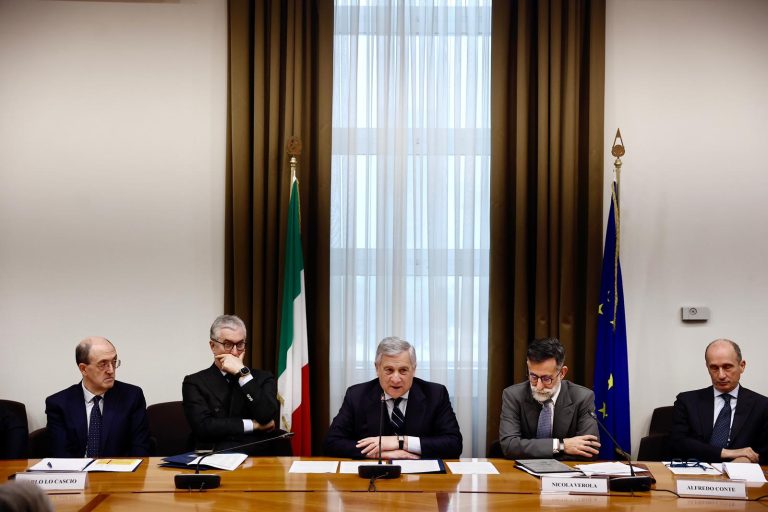 Tajani presiede nuova riunione Task Force dazi