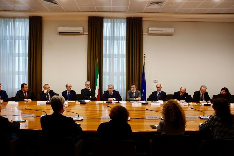 Tajani presiede nuova riunione Task Force dazi