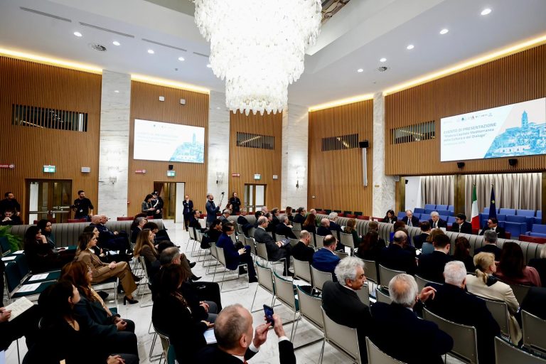 Il Ministro Tajani presenta alla Farnesina il progetto “Matera Capitale Mediterranea della Cultura e del Dialogo 2026” nell’ambito dell’Unione per il Mediterraneo