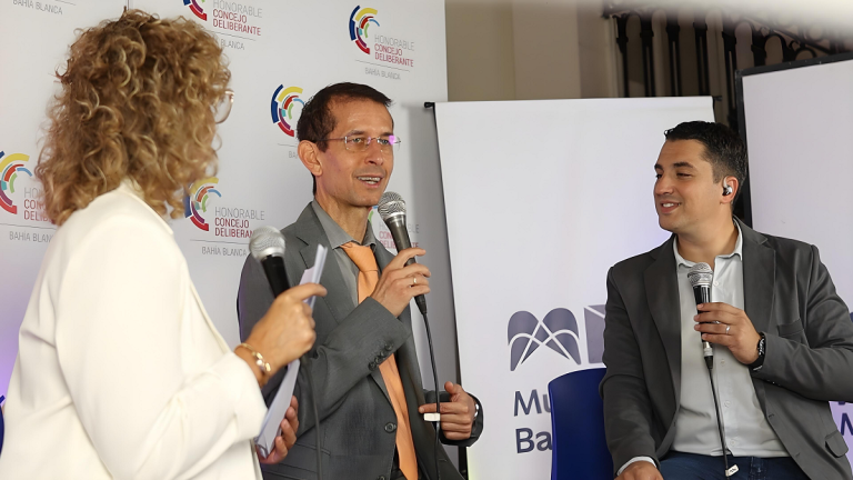 Bahia Blanca, mostra Pink – “Donne nel progetto grafico italiano"