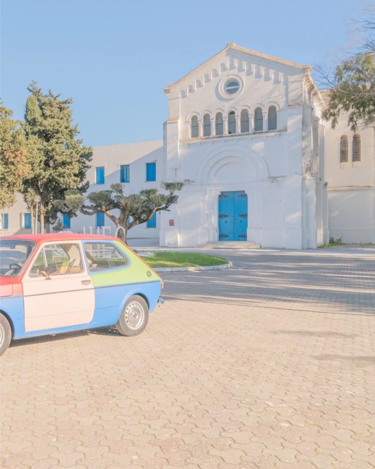 Tunisi, “My house is a Le Corbusier”