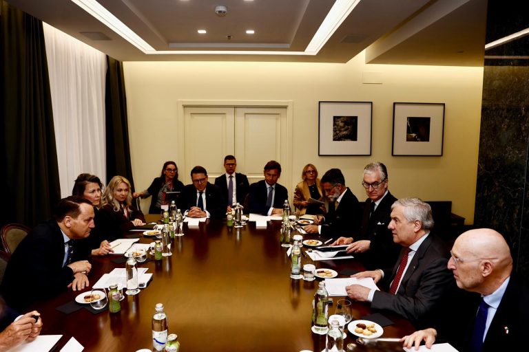 Forum Italia-Polonia a Roma con Tajani e Sikorski