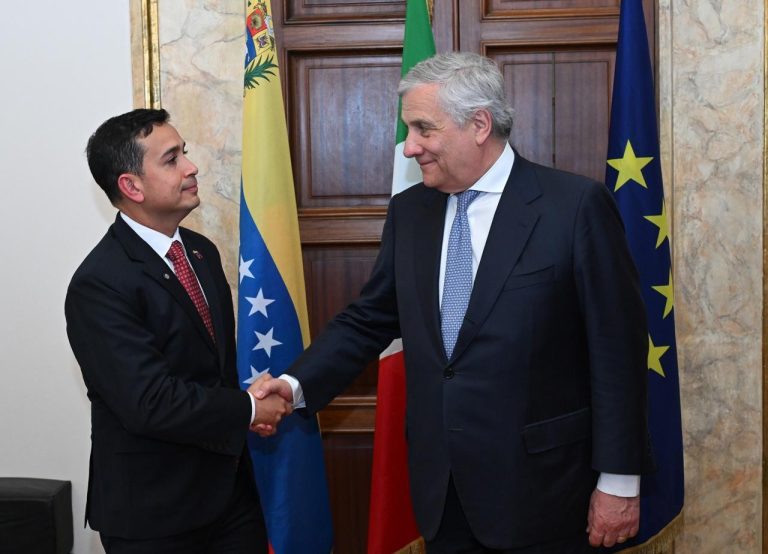 Incontri del Ministro Tajani con El Salvador, Uruguay e Venezuela