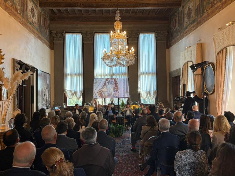Presentazione dei volumi “Palazzo Borromeo” e “Contemporanei a Palazzo Borromeo”_1